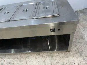 معدات مطبخية