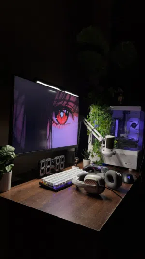 شاشة LG قيمنق 27”  240Hz  Full HD  حالة ممتازة