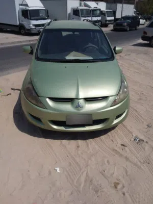 Used Mitsubishi Grandis in Hawally