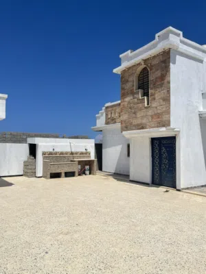 منازل للبيع قريب من التناره زريق مقابل البحر