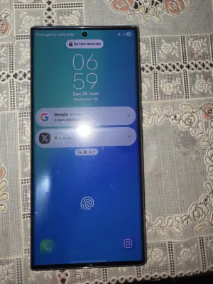 Samsung Galaxy S22 Ultra 512 GB in Al Ahmadi