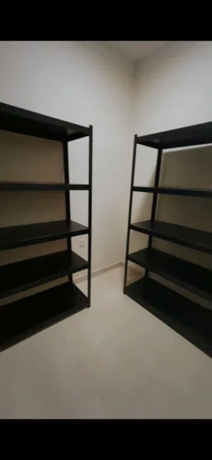 شلوف وستاندات shelves & stands