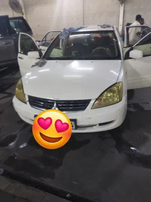 Used Mitsubishi Lancer in Farwaniya