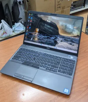 DELL Workstation Core i7 (H Processor) 2GB Graphic (Total 10 GB) 16GB Ram 15.6" Display