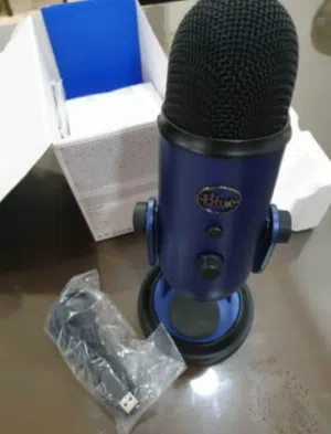 Brand New Logitech Blue Yeti Premium Multi-pattern USB Microphone available in Bahrain