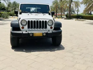 جيب رنجلر 2010صبغ وكاله في قمة النضافه جير عادي
