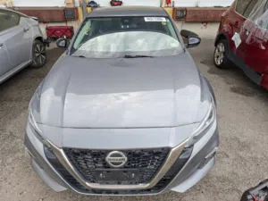 Used Nissan Altima in Muscat