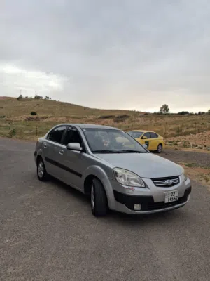 كيا ريو 2010