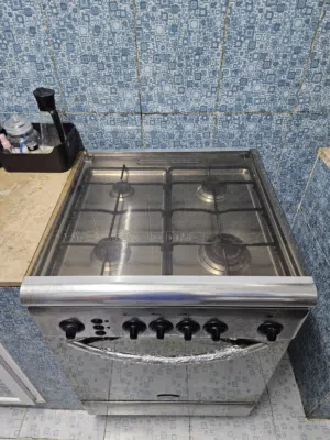 Cooking range