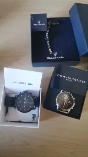 ساعتين و اسوارة tommy و لاكسوت و مزراتي جداد