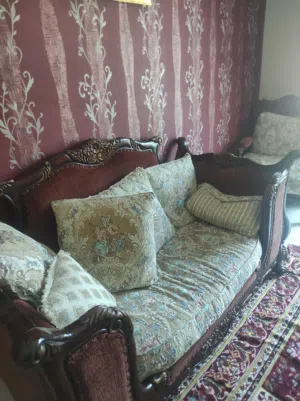 طقم كنب ملكية جودة عالية 45 دينار فقط