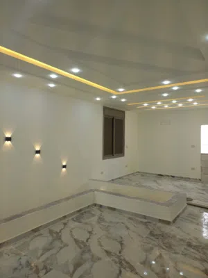 218 m2 4 Bedrooms Apartments for Sale in Irbid Al Lawazem Circle