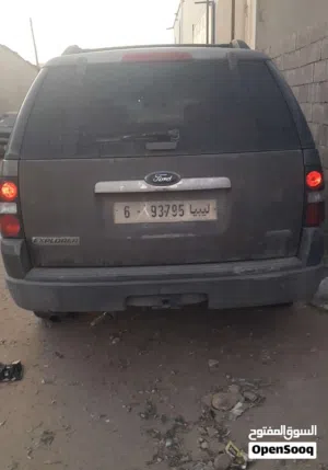 فورد إكسبلورر للبيع ضاربة كتينة السيارة