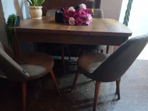 طاولة سفره