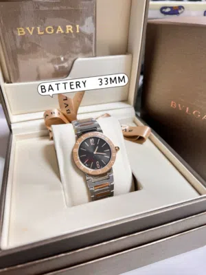 ساعات ذات ماركات عالمية