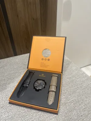 ساعة Swismax Face Gear أصلية بحالة ممتازة مع كامل ملحقاتها