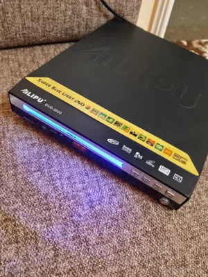 رسيفر مشغل DVD