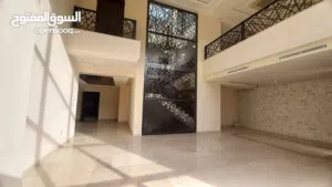 فيلا مستقله فارغه للايجار+ تشطيبات فاخره سوبر ديلوكس مسبح + مصعد + 4 طوابق