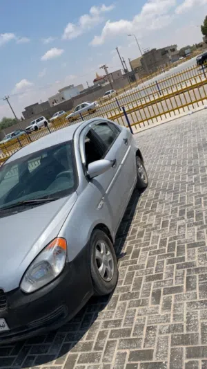 السلام عليكم  هونداي اكسنت دبدوبة موديل 2007 محرك 16 كويس كمبيو تماتك