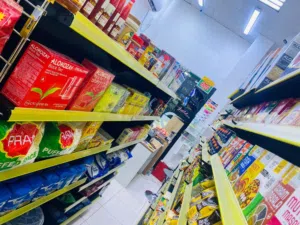 Running foodstuffs sale in Ajman