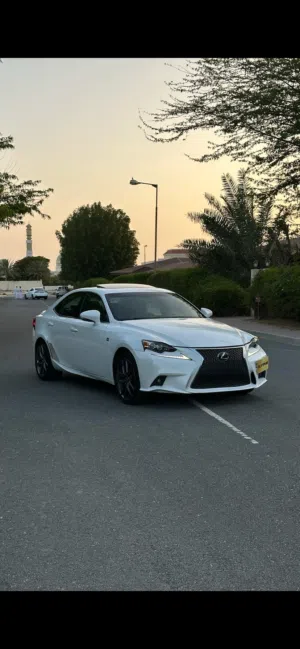 Used Lexus IS in Central Governorate