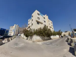 عماره كامله للايجار او للاستثمار