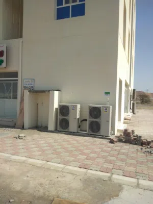 مبنى سكنى تجاري5طوابق بالمسفاه