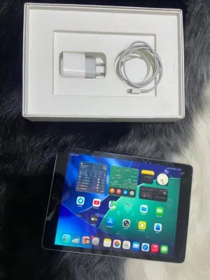 ايباد 9      64Gقيق  سعر170 دولار