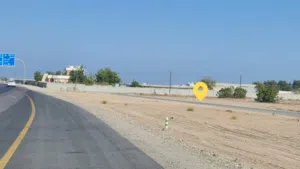 Commercial . 1615 m2 . Landlord1