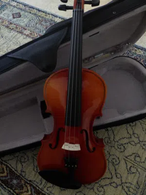 كمان  (violin)، فل خشب حجم 4/4 جديد بسعر مناسب للجميع