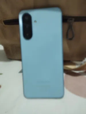 موبايل سامسونج للبيع  A17 سعه8و256