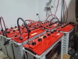 بطاريات تيوبلر اسيد هندي مستخدمه نظيف
