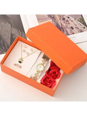Bracelets . New1