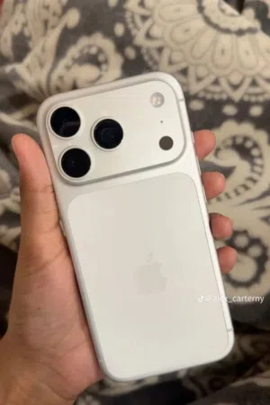 Apple iPhone 17 Pro Max Other in Cairo