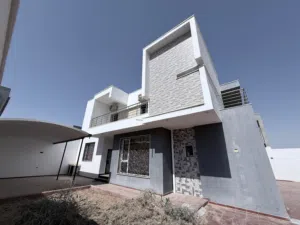 فيلا مفروشة راقية ونظيفة