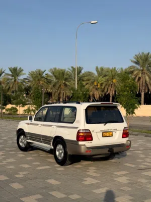 تويوتا لاند كروزر 1999 VXR لمتد