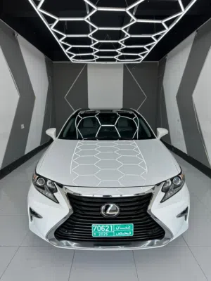 Used Lexus ES in Al Batinah