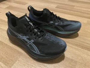 ASICS Megablast