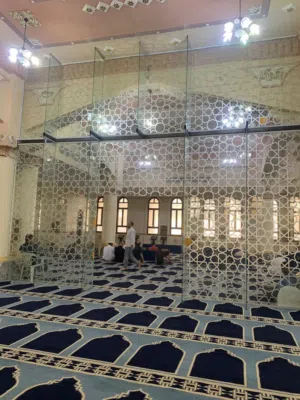 فني-زجاج-سكريت-جده-مكه-الطايف-الليث