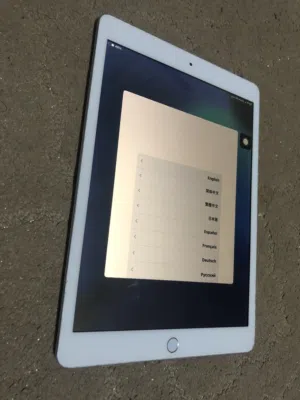 Apple iPad 8 128 GB in Western Mountain