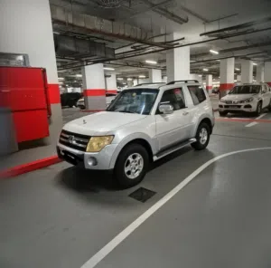 Writing FOR SALE – 2008 Mitsubishi Pajero 2-Door  First Owner  GCC Specs  No Accidents