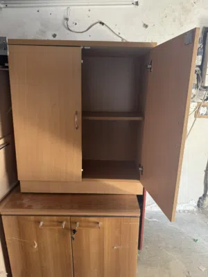 Cabinet For Sale In Excellent condition