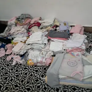 girls clothes 0-12 months mix dress,cap ,socks ,bip,all upto 50 clothes all 10bd