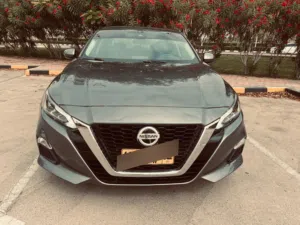 NISSAN ALTIMA SV 2022 with 1 year complete mulkhiya