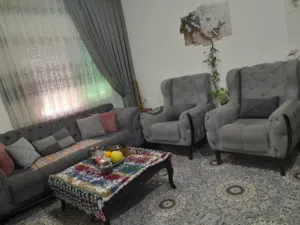 طقم كنب لون سكني