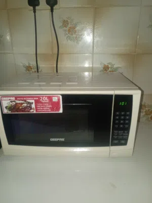ميكرويف ماركه جيباس شبه جديد