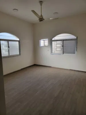 400 m2 More than 6 bedrooms Villa for Rent in Aden Al Buraiqeh