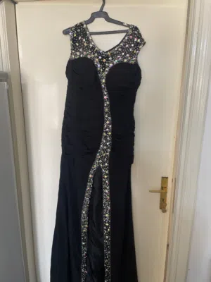 فستان سهرة جديد