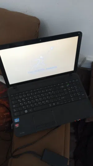 لابتوب i5 توشيبا