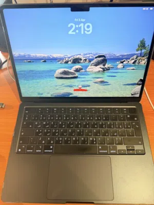 MacBook Air (M3) for Sale – Apple M3 chip Excellent Condition!